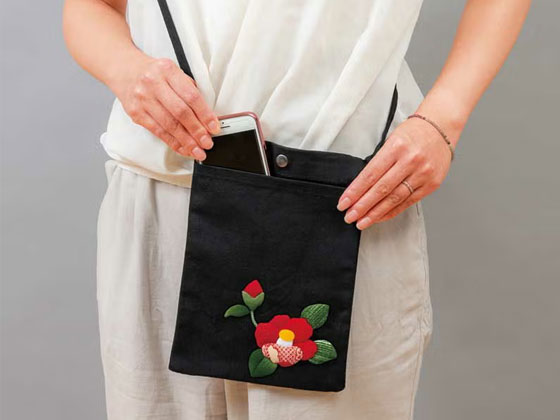押絵ショルダーバッグ・Ａ（ブラック）