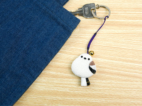 鍵などにつけて一緒にお出掛けを楽しみましょう。