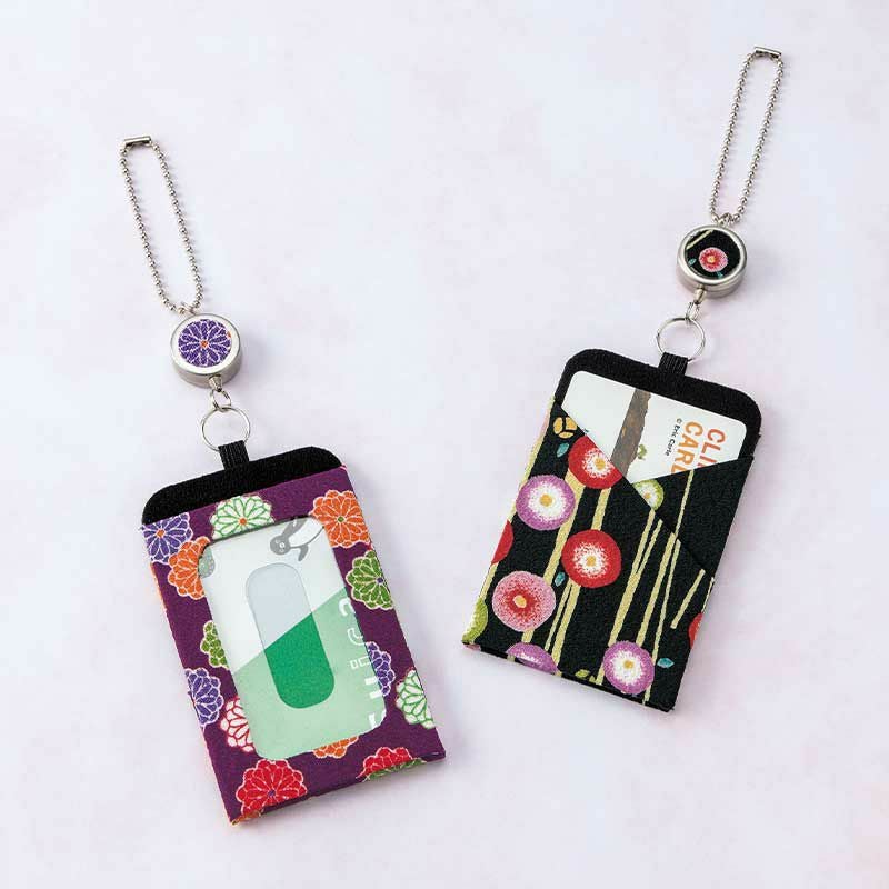 さくらリール付きパスケース