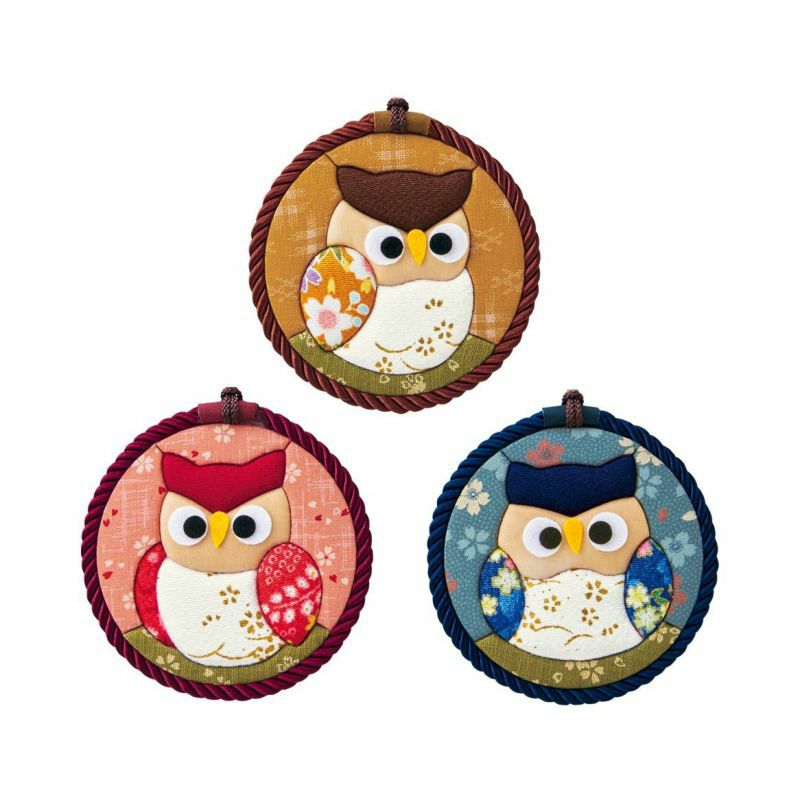 プチタペストリー・縁起ふくろう｜株式会社さくらほりきり