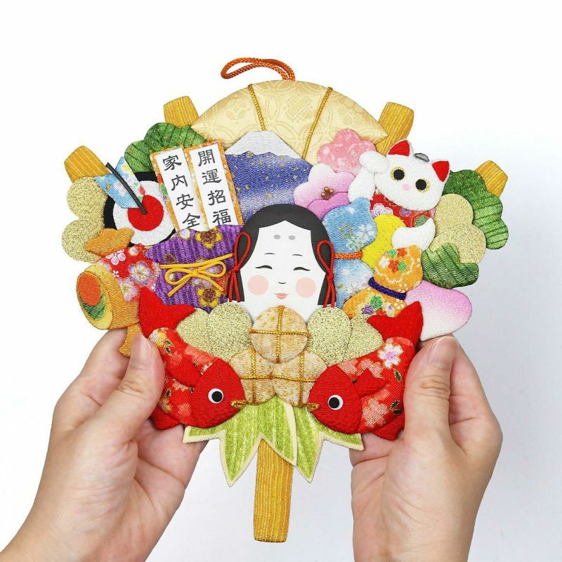 押絵飾り・迎福熊手｜株式会社さくらほりきり