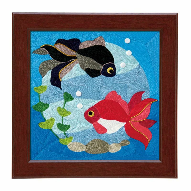 刺繍糸の絵・鮮やか金魚｜株式会社さくらほりきり
