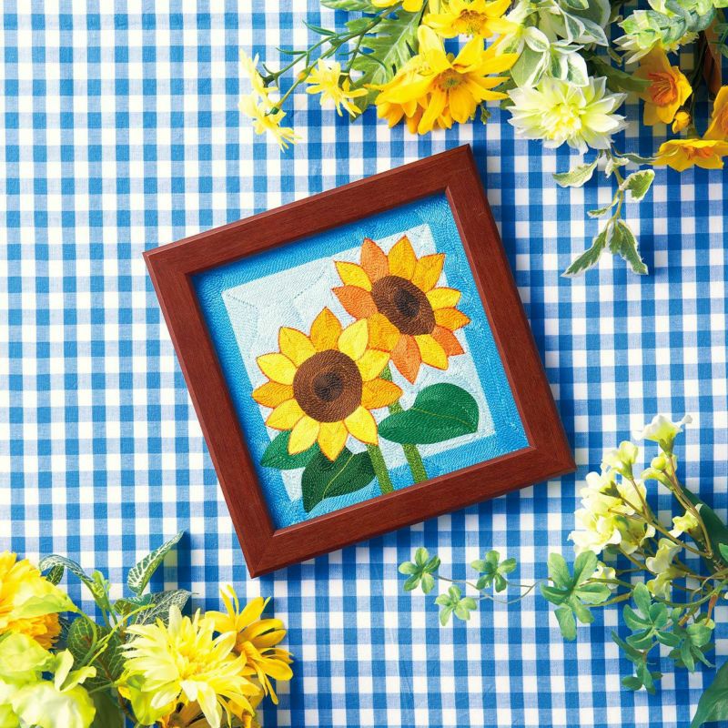 刺繍糸の絵・青空ひまわり｜株式会社さくらほりきり