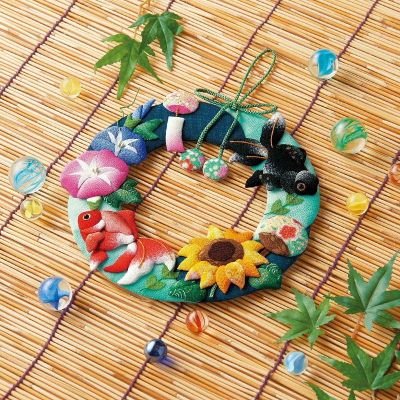 押絵飾り・扇歳時記(桜の里)｜株式会社さくらほりきり