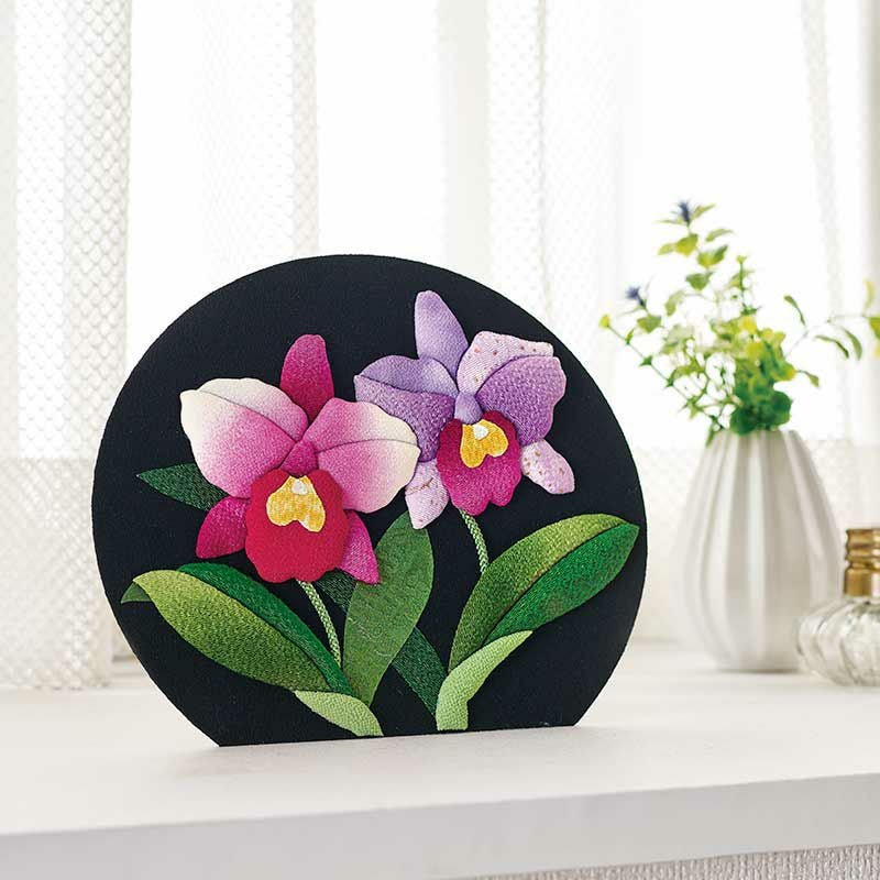 布押絵・麗しの胡蝶蘭｜株式会社さくらほりきり