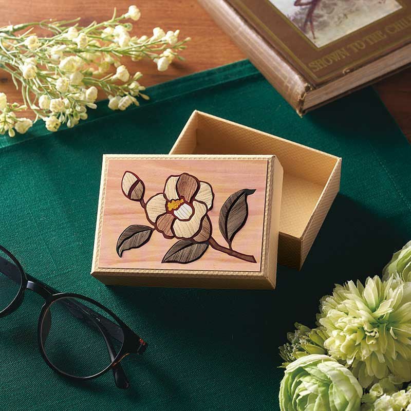 天然木のさくらあーと・浪漫小箱（椿）｜株式会社さくらほりきり