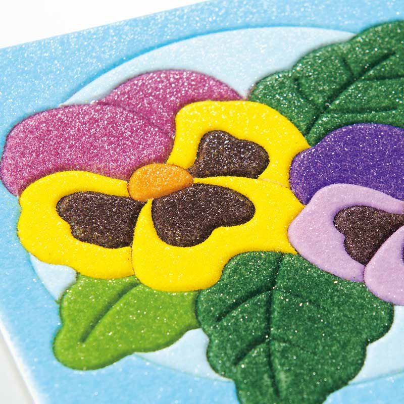 キラキラ輝くラメ素材のカラーパウダー