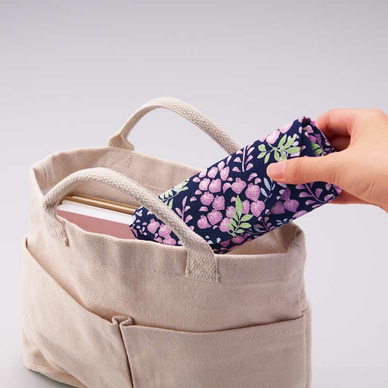 ハサミよりも軽いので持ち歩きに便利