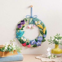 やさしい彩りあふれる春のリース
