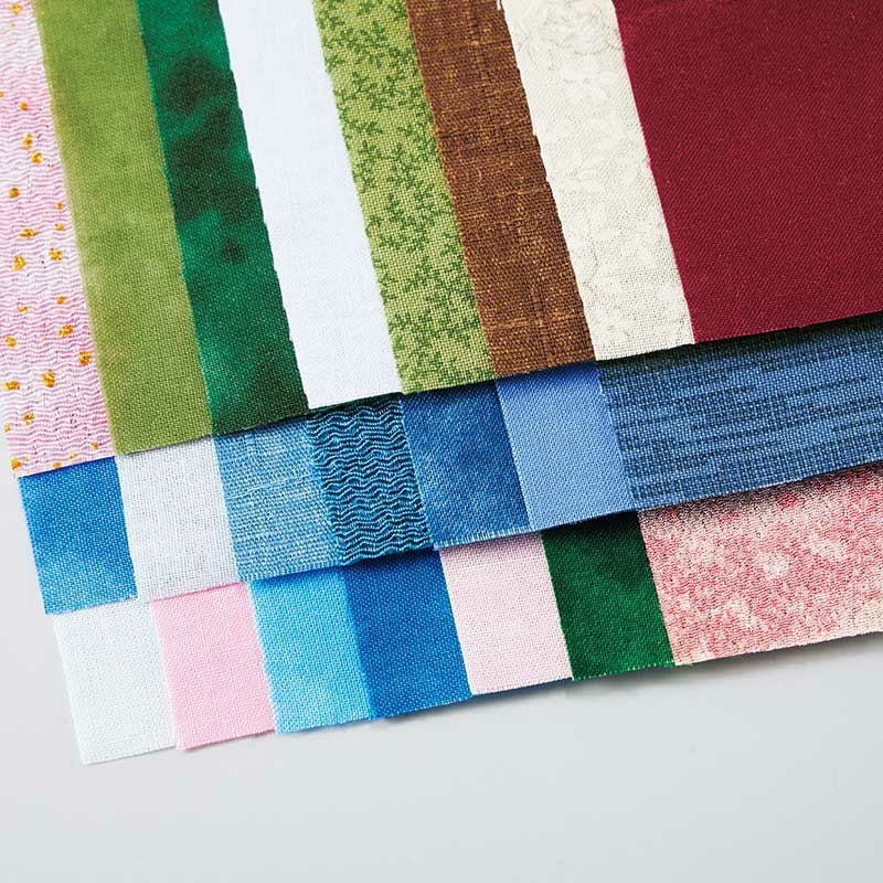 22種類の布を使って、日本を代表する風景を仕上げます