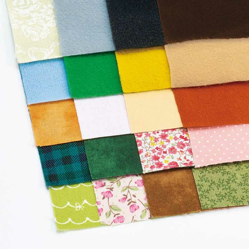 動物たちを可愛らしく表現する20種類の布を使って仕上げます