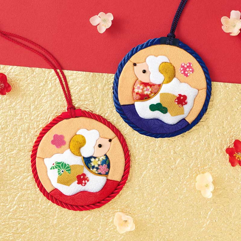 晴れやかな装いのひつじ