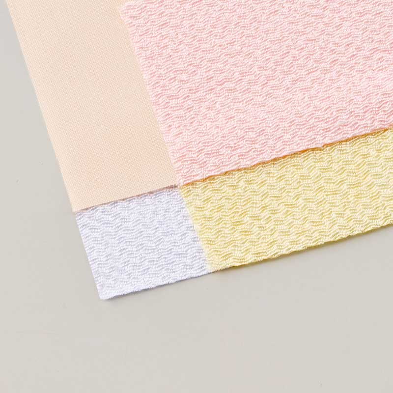 柔らかくてくるみやすいちりめん布を使用します