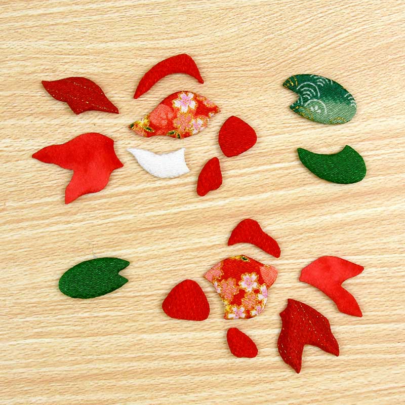 くるむのは全部で16パーツ、金魚1匹につき6～7パーツで作れます